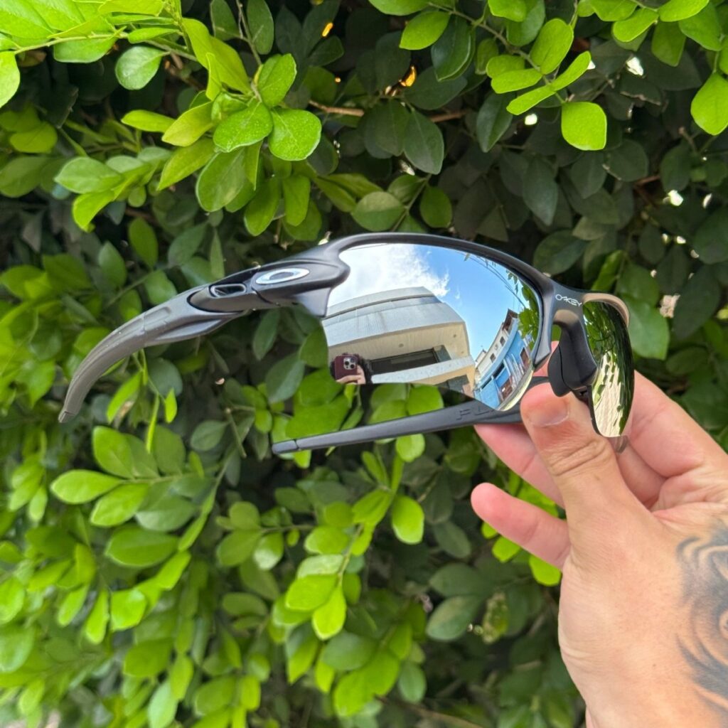 Óculos Flak 2.0 Preto Lente Liquid Metal