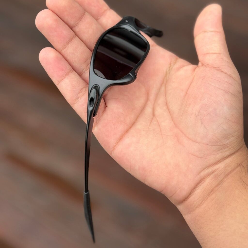 ÓCULOS DE SOL JULIET CARBON LENTE PRETO