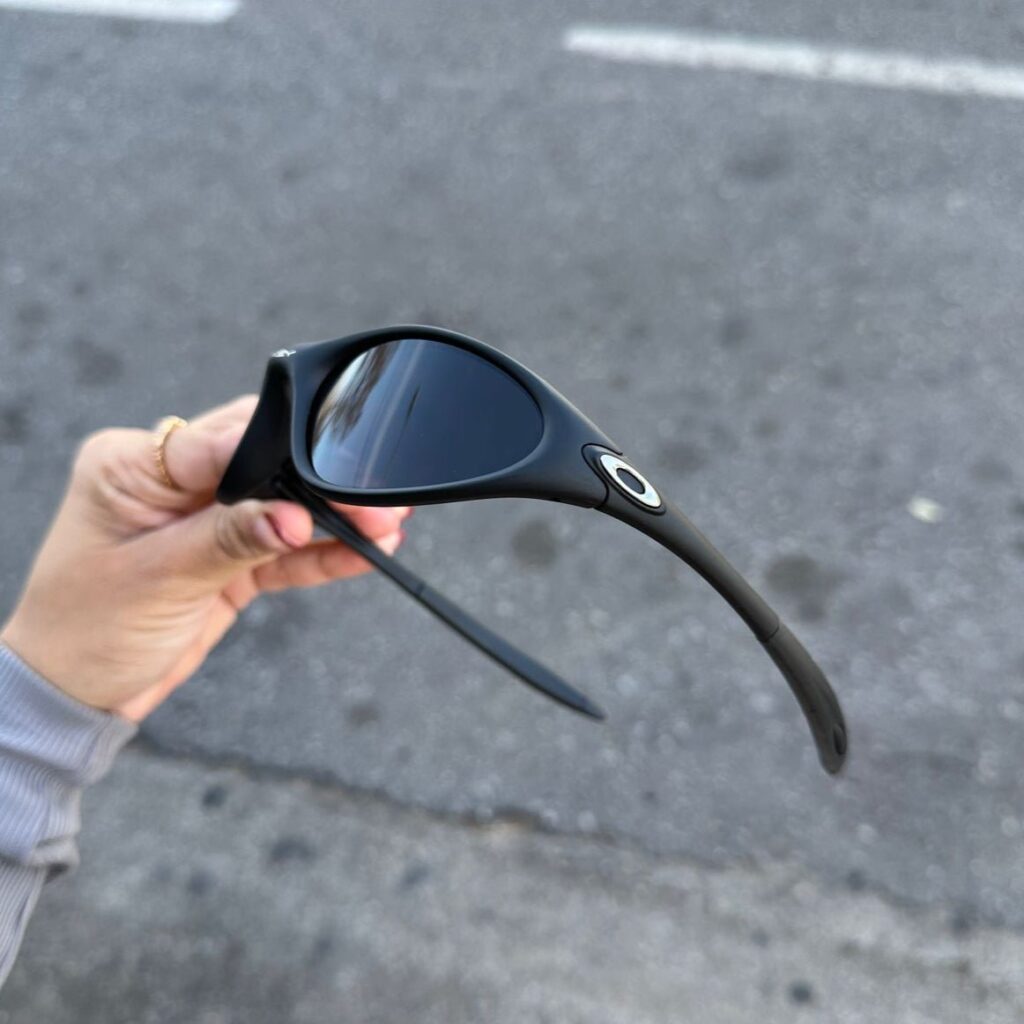 MINUTE PRETO — LIMITADO