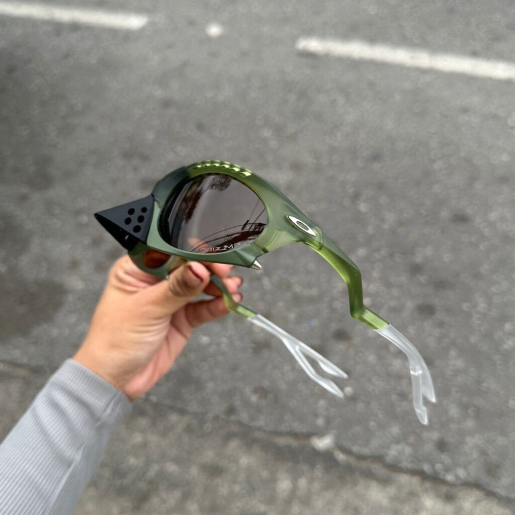 ÓCULOS DE SOL PLANTARIS MATTE TRANSPARENT FERN