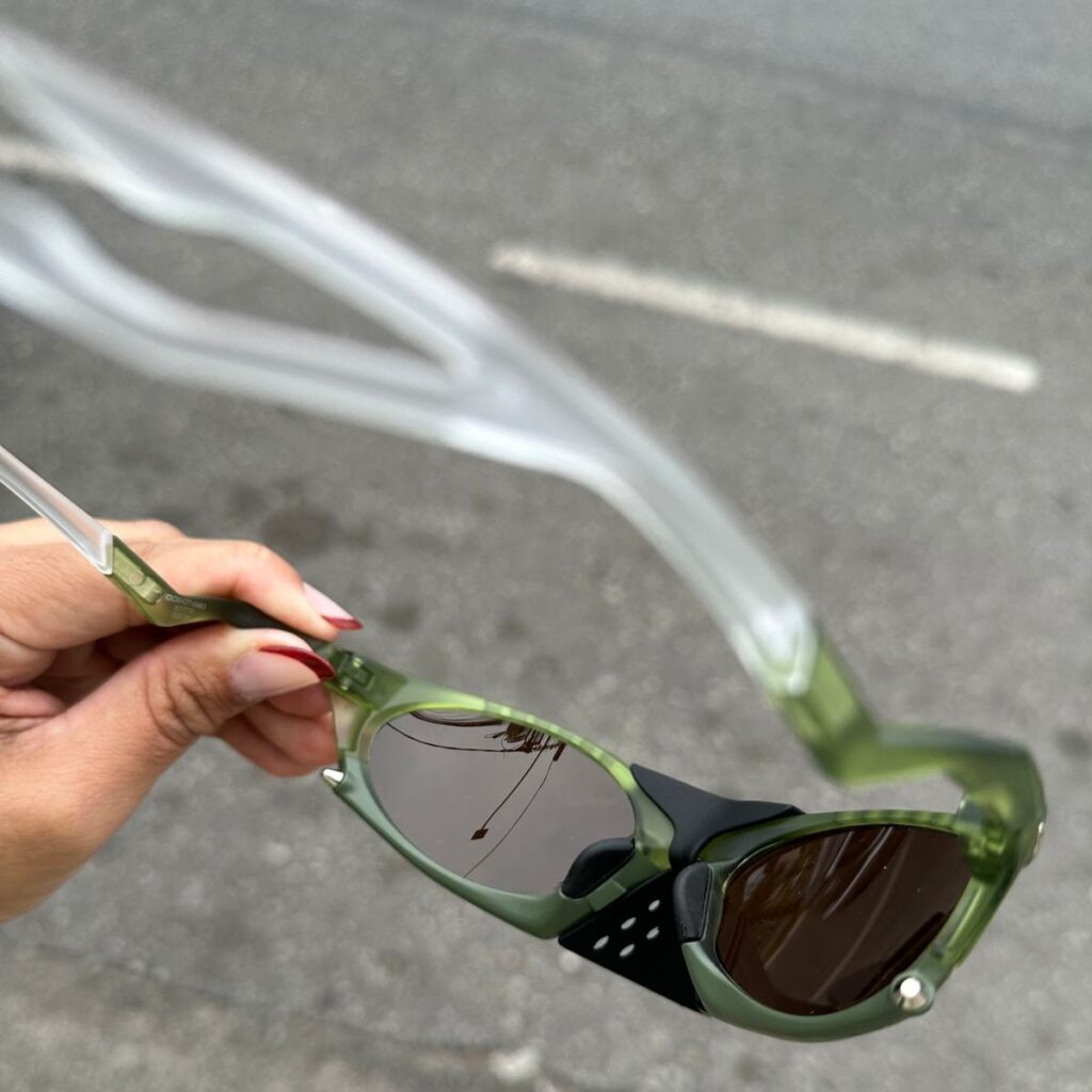 ÓCULOS DE SOL PLANTARIS MATTE TRANSPARENT FERN