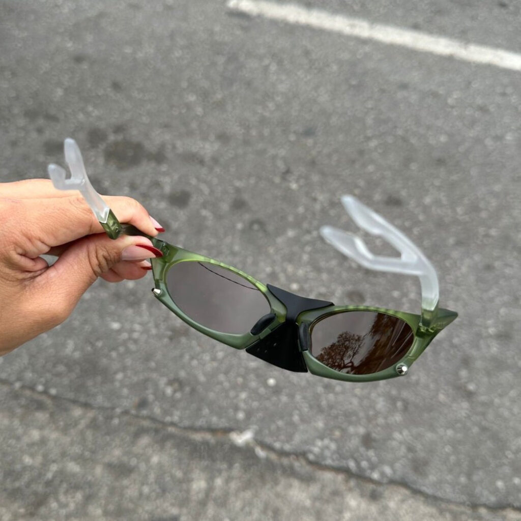 ÓCULOS DE SOL PLANTARIS MATTE TRANSPARENT FERN