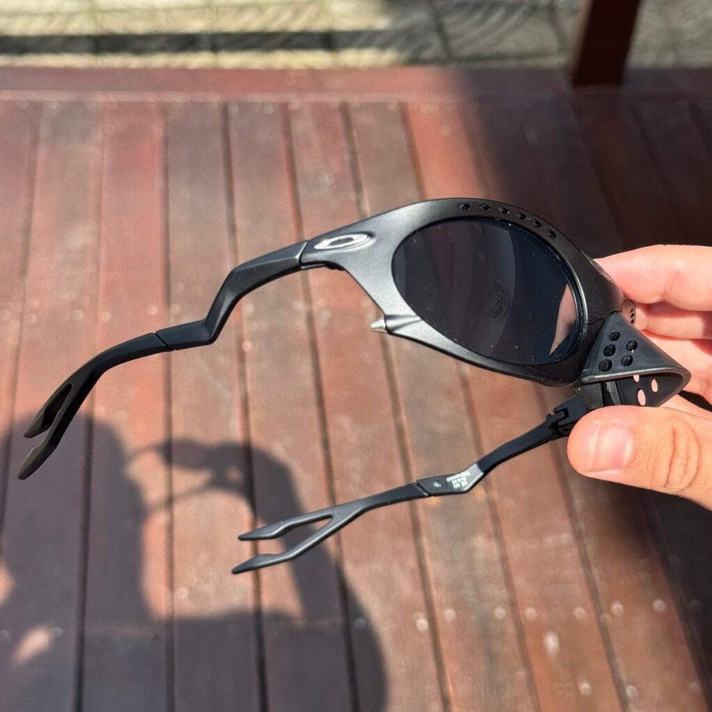 PLANTARIS PRETO — LIMITADO