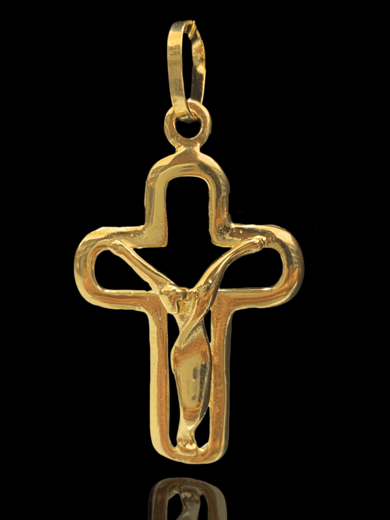 PINGENTE BANHADO A OURO 18K — CRUCIFIXO — 3G/3,5X2,5CM