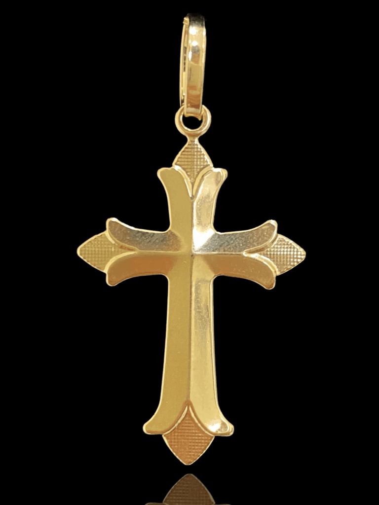 PINGENTE BANHADO A OURO 18K — CRUZ COM PONTAS — 1,6G/3X2CM