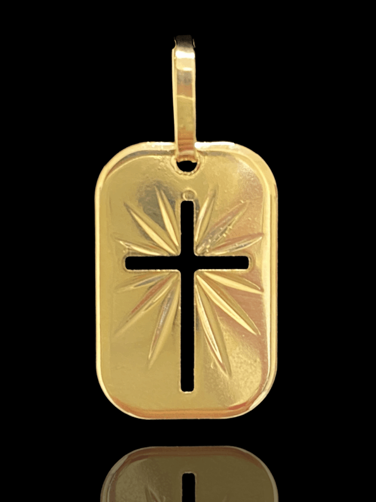 PINGENTE BANHADO A OURO 18K — PLACA CRUZ — 1,9G/1,5X2CM